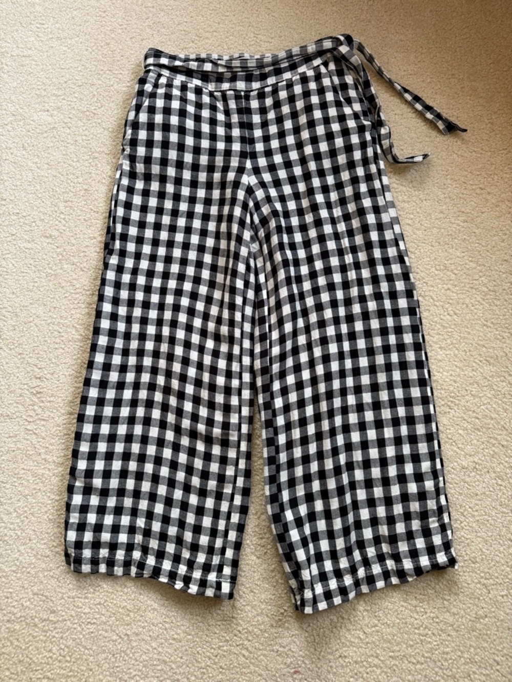 EUC Loft linen gingham tie waist fluid wide leg crop pants
